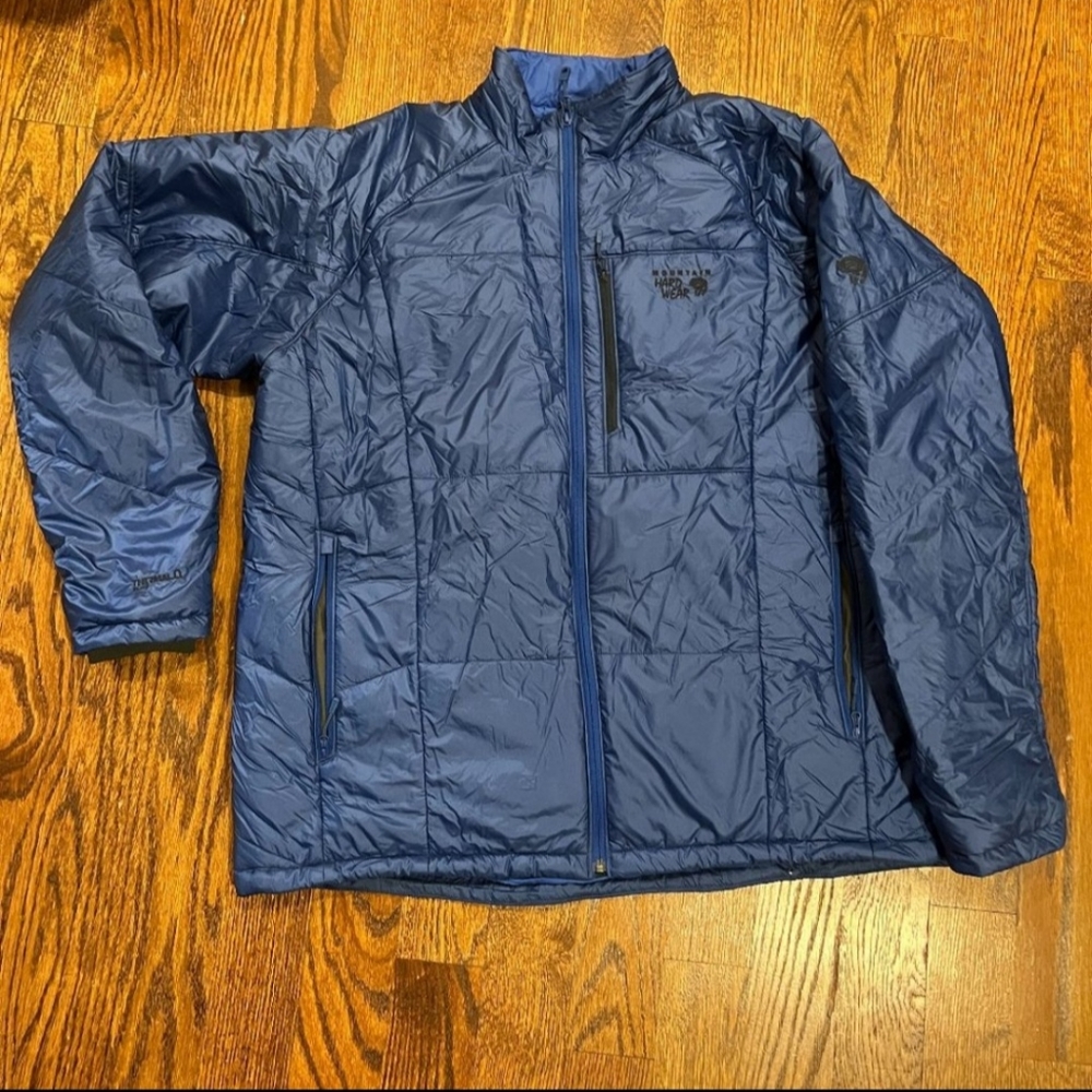 Mountain head gear puffer jacket